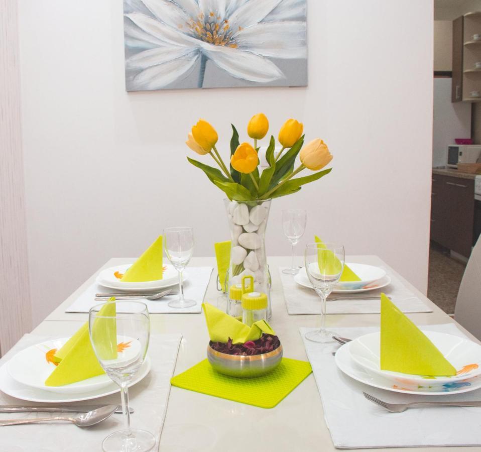 Apartment Joy Belgrado Esterno foto