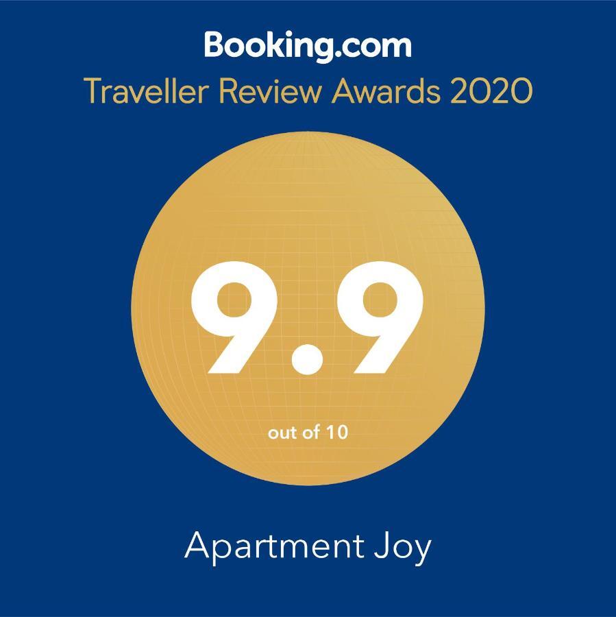 Apartment Joy Belgrado Esterno foto